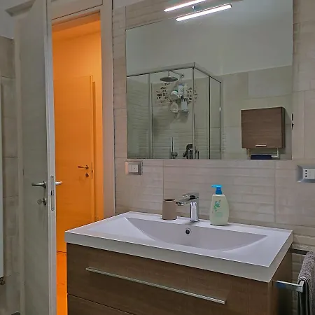 Bed and breakfast Markone Center 4*