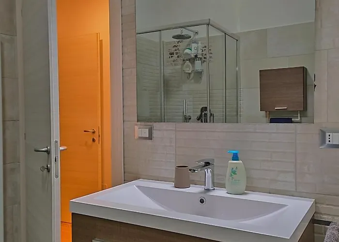 فندق مبيت وإفطار Markone Center 4*